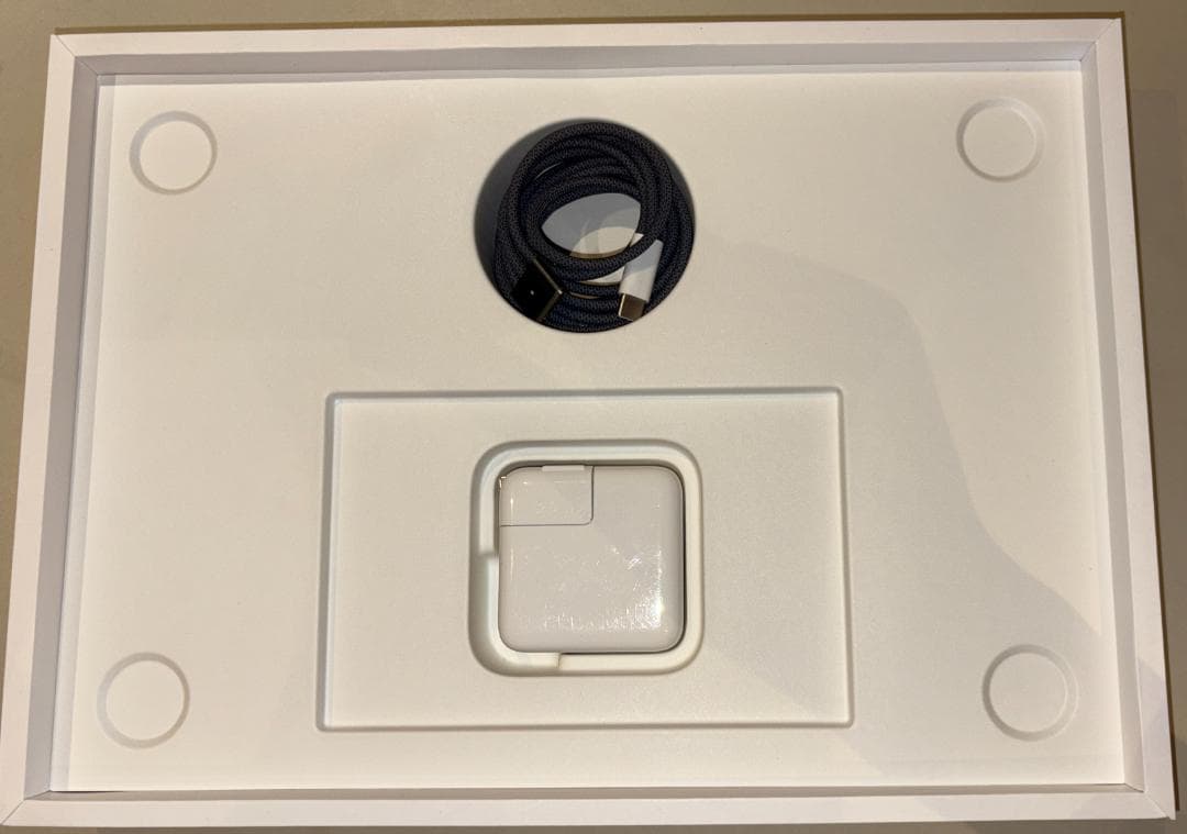 M2 MacBookAir メモリ16GB SSD512GB ミッドナイトブルー