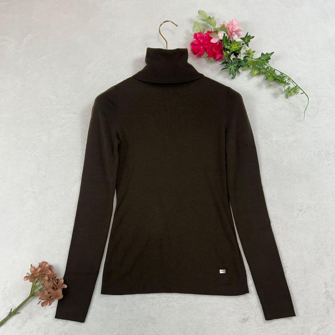K664 美品 M フォクシー ロゴプレート 長袖 ニット ブラウン レディース