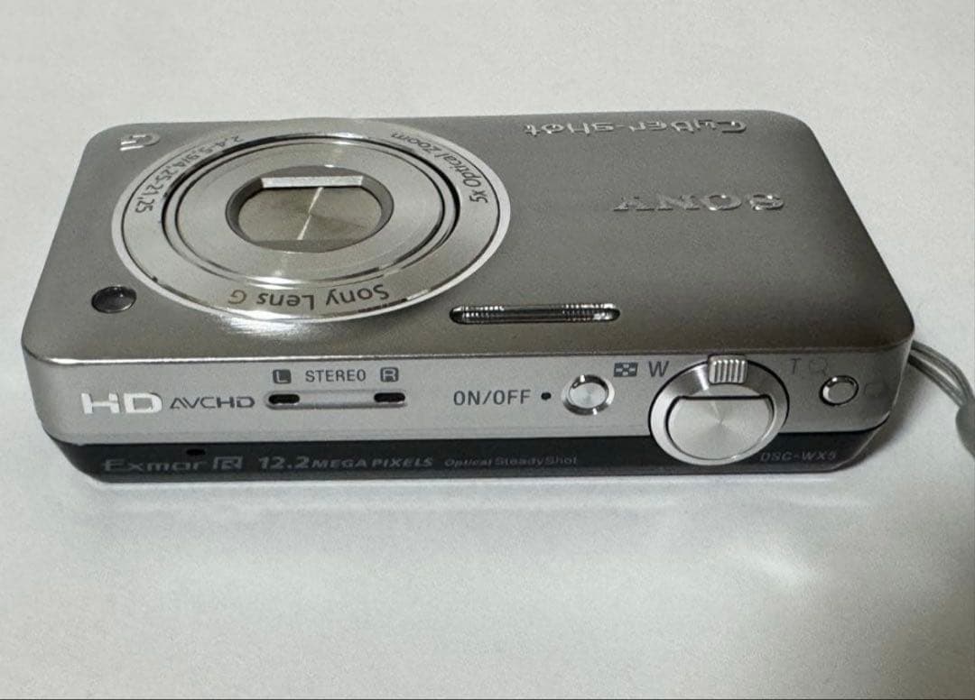 Sony Cyber-shot シルバー デジタルカメラ