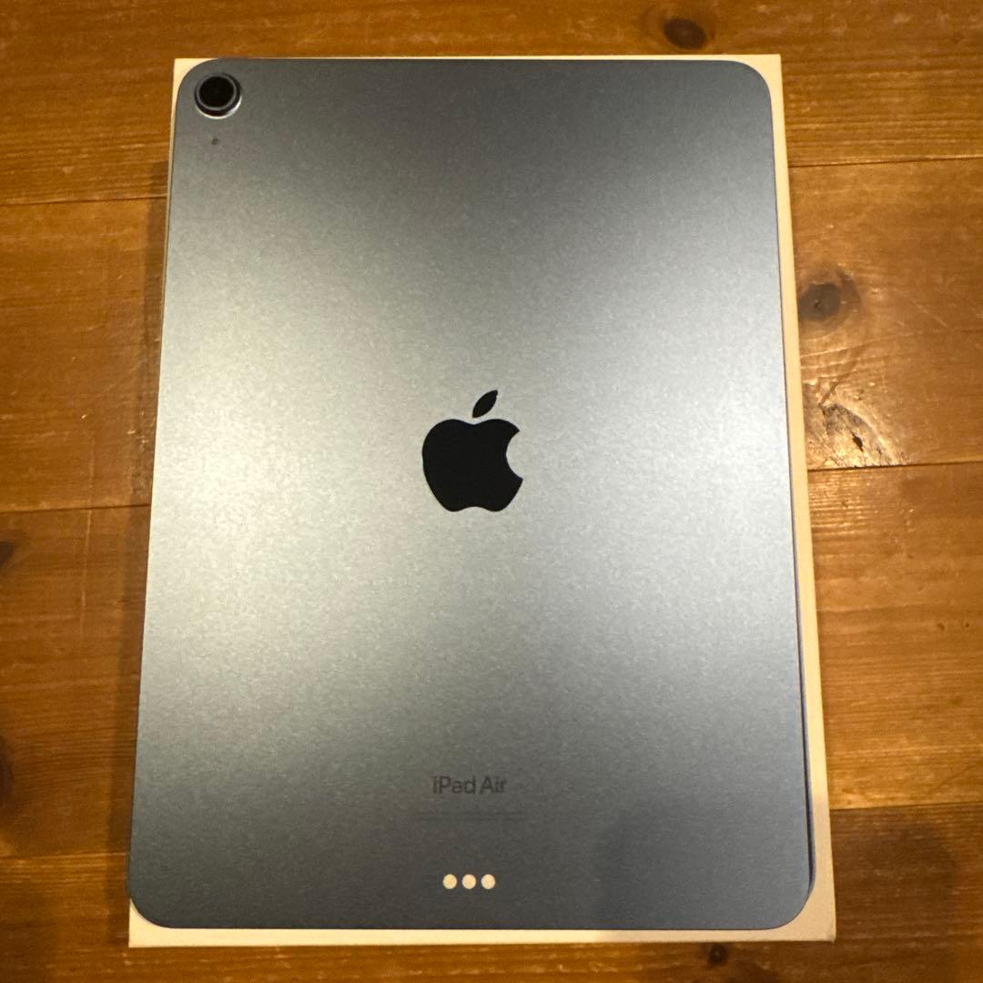 Apple iPad Air 第5世代（M1）/wi-fi/256GB/ブルー