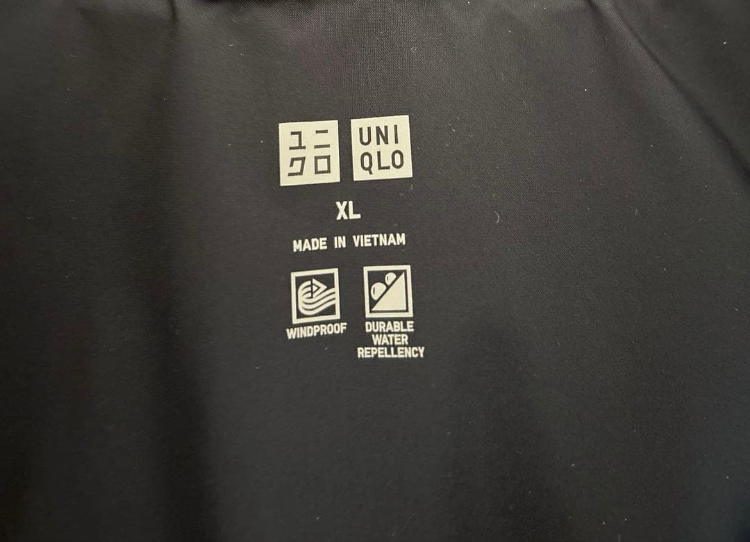 新品未使用UNIQLOシームレスダウンショートコート　ネイビー　XL