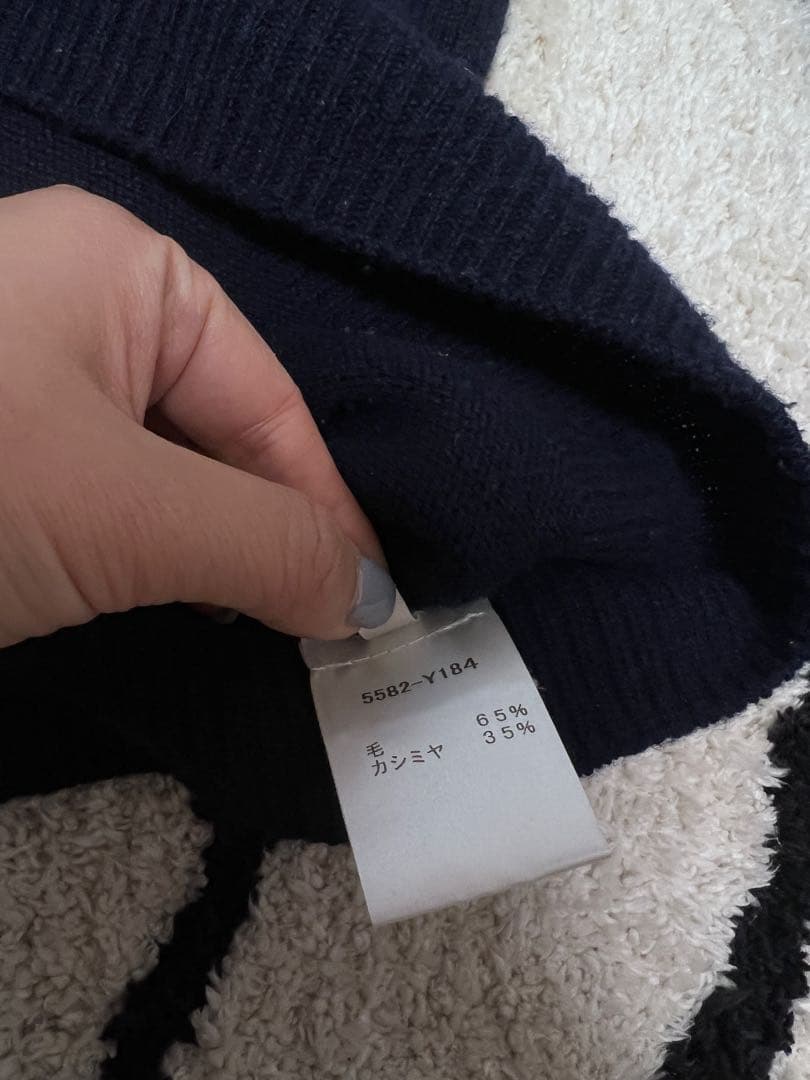 THE ROW ネイビー 長袖ニットセーター