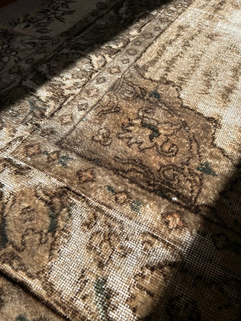 レア　ニュートラルカラー　シャビーシック　オーバーダイ　トルコ ヴィンテージラグ