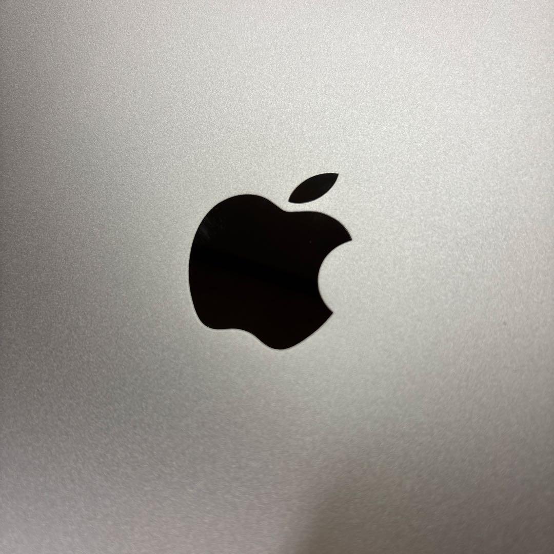 【美品】Apple iPad(第5世代)Wi-Fi+Cellular:A1823