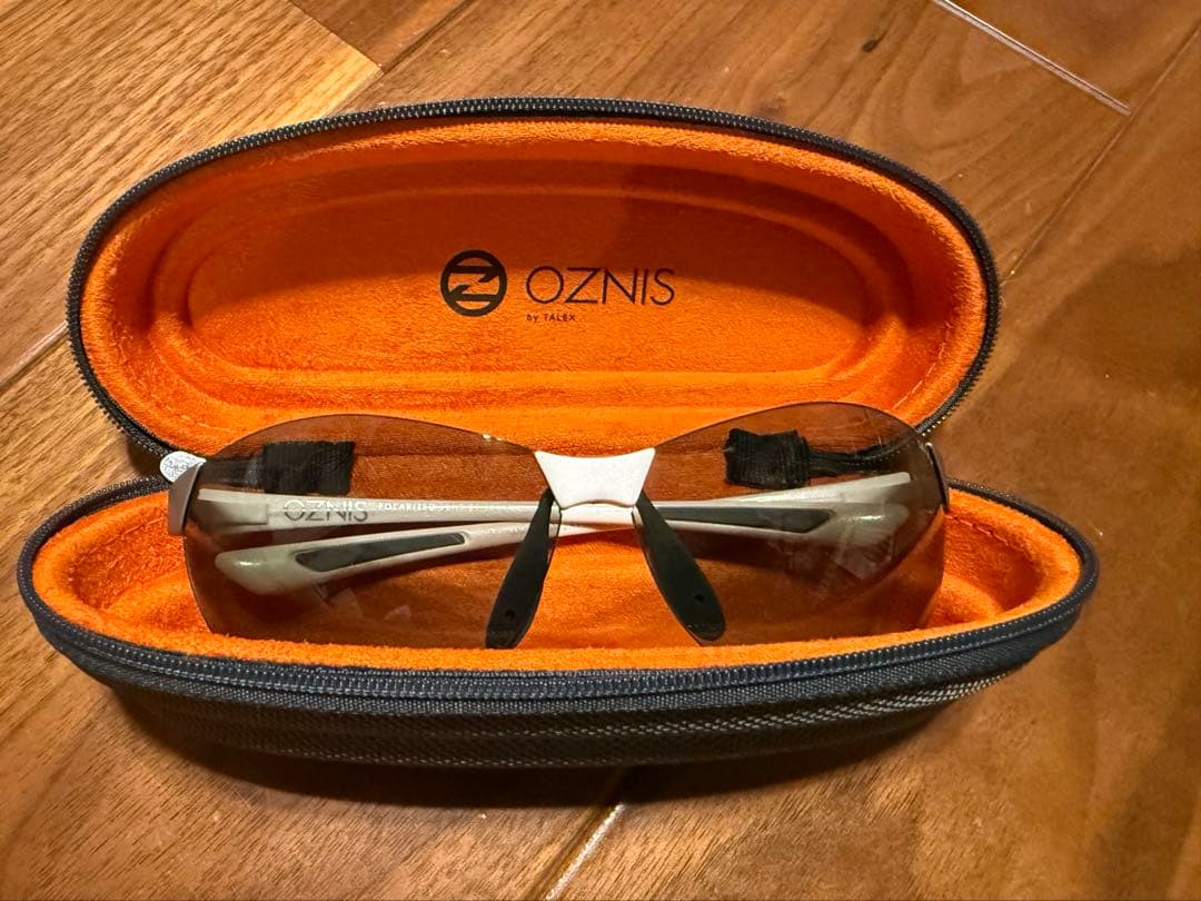 OZNIS 偏光レンズ サングラス　TALEX