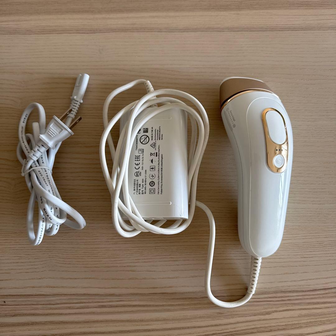 ブラウンPL-5268 家庭用光美容器IPLシルクエキスパートホワイト&ゴールド