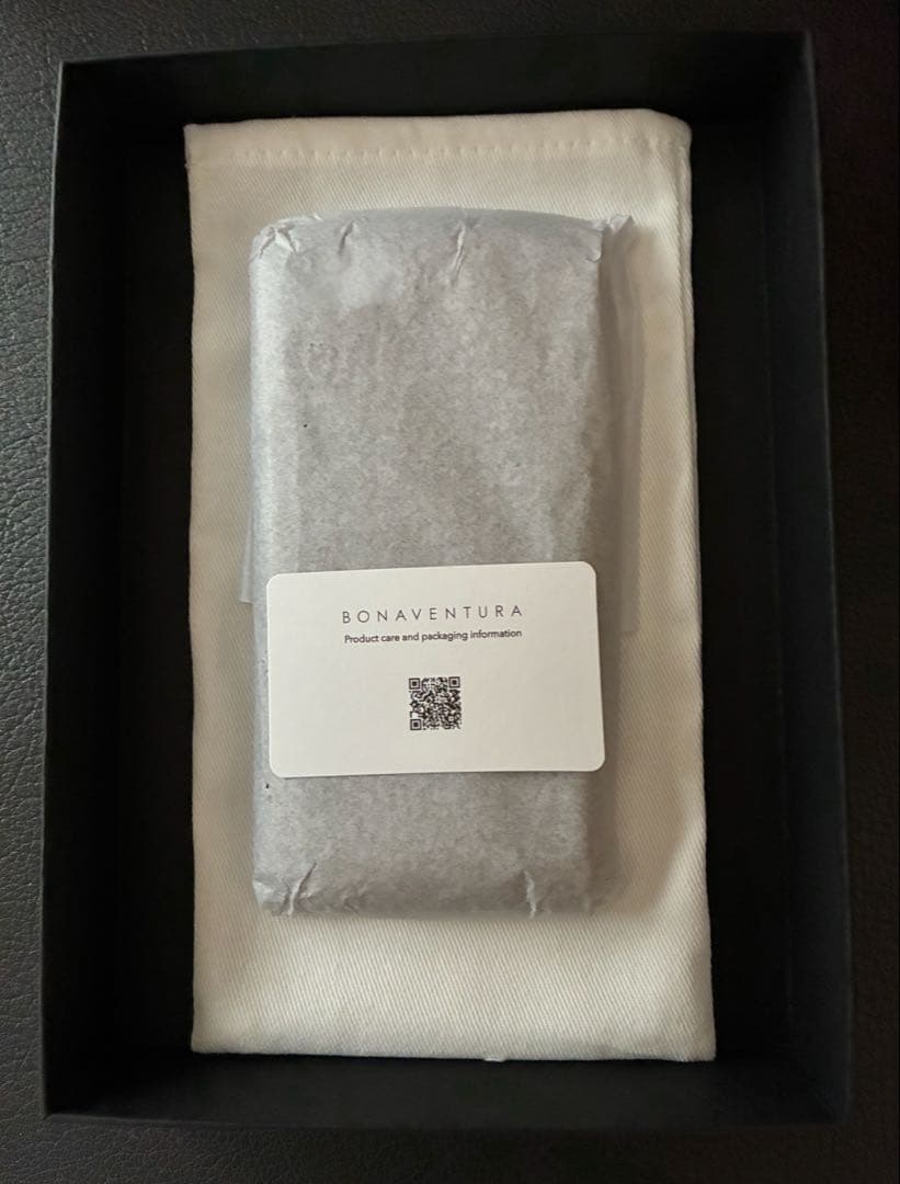 iPhone se バックカバーケース シュリンクレザー　エトープ