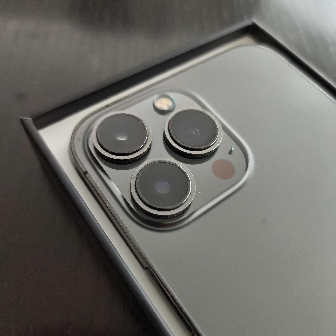 iPhone 13 Pro MAX SIMフリー 128GB グラファイト
