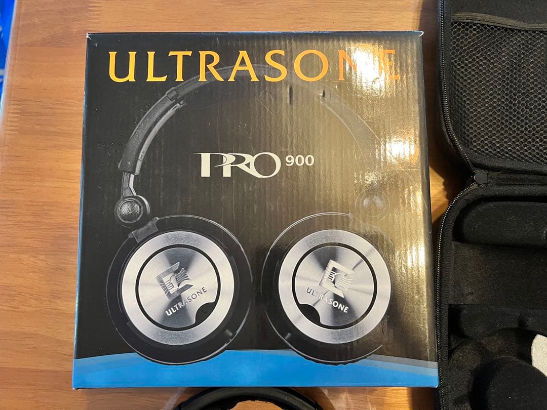 ヘッドホン ultrasone pro900