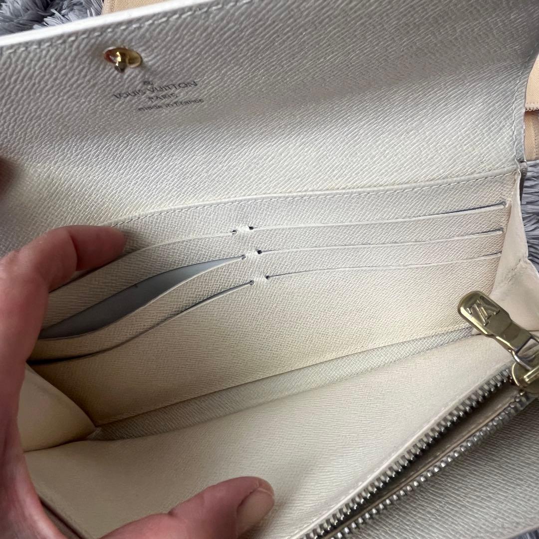 ルイヴィトン　ポルトフォイユサラ　ダミエアズール　ホワイト　長財布