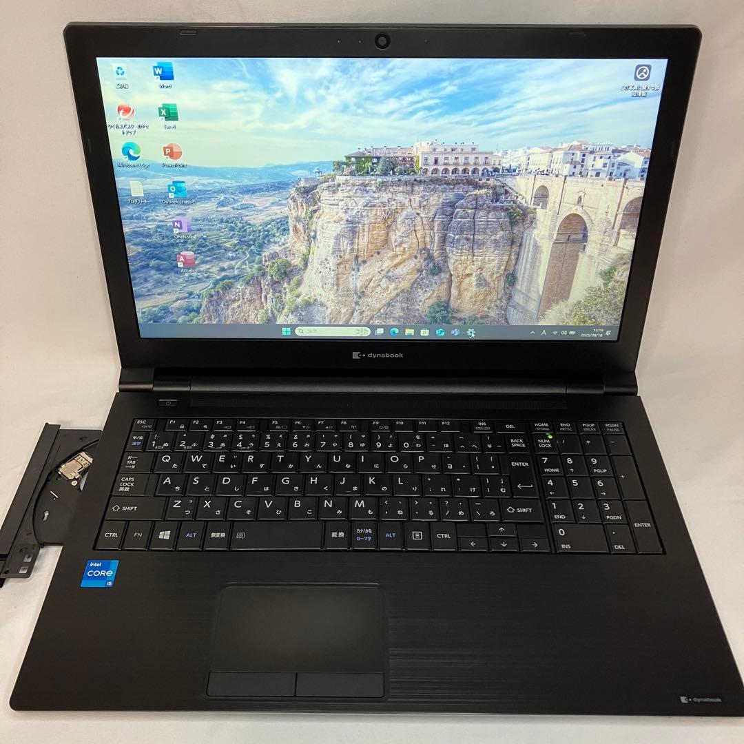 準美品 dynabook B65/HS 第11世代 i5 DVDバッテリー優良