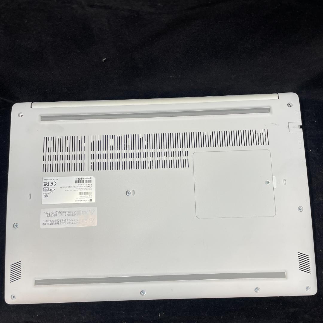 【美品 2021年製】dynabook P1 11世代i7 16GB 512GB