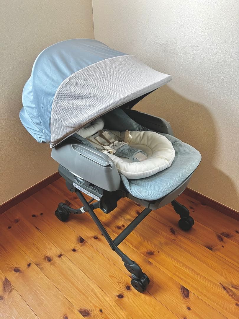 COMBI コンビ 電動ハイローチェア ホワイトレーベル ネム　ミンティーブルー