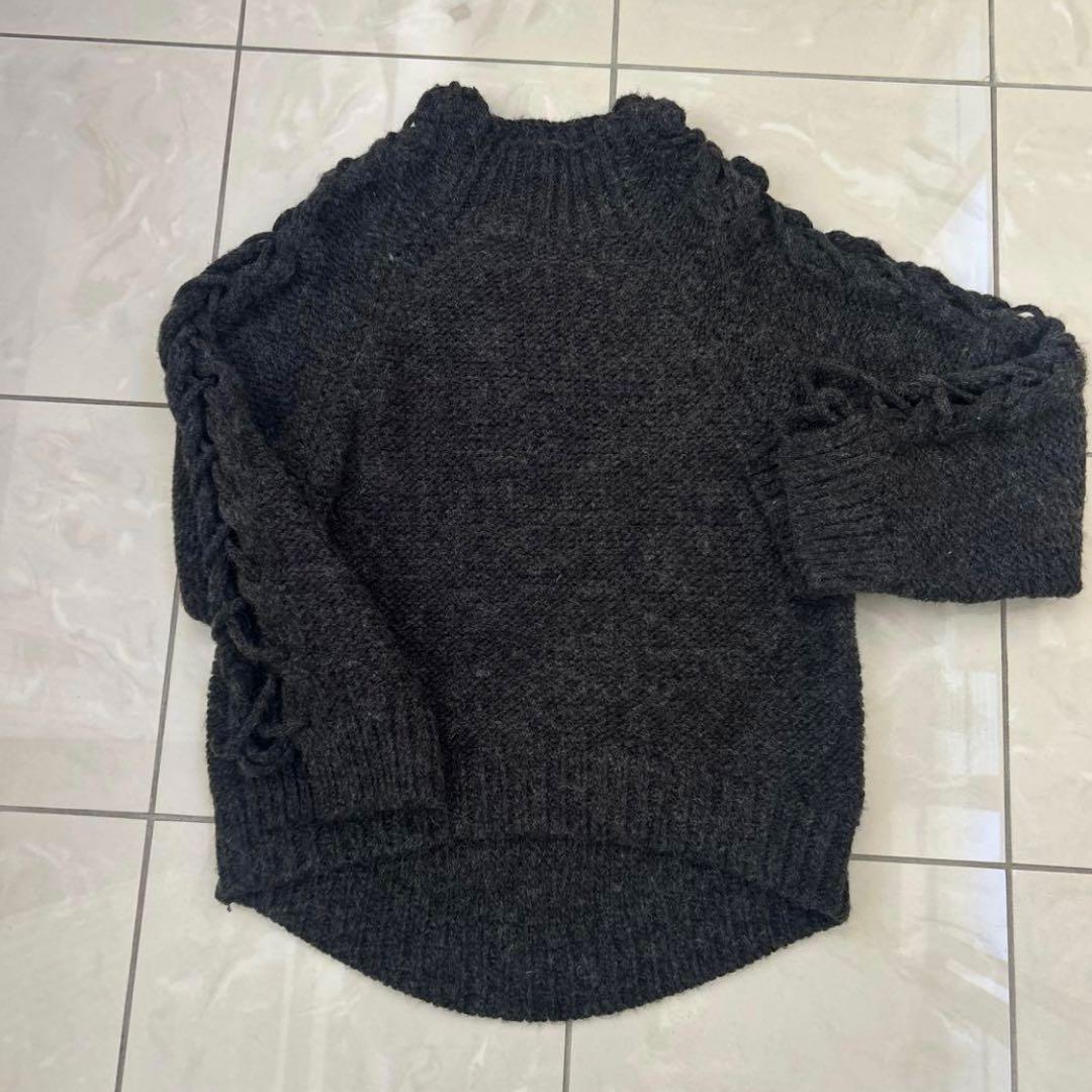 AMERI UNDRESSED ダークグレー ニットセーター