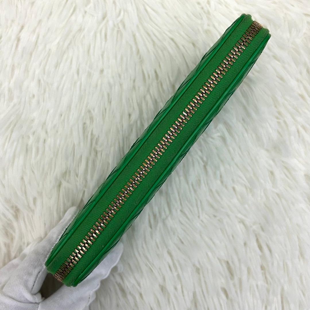 【美品】BOTTEGA VENETA イントレチャート ラウンドジップ 長財布