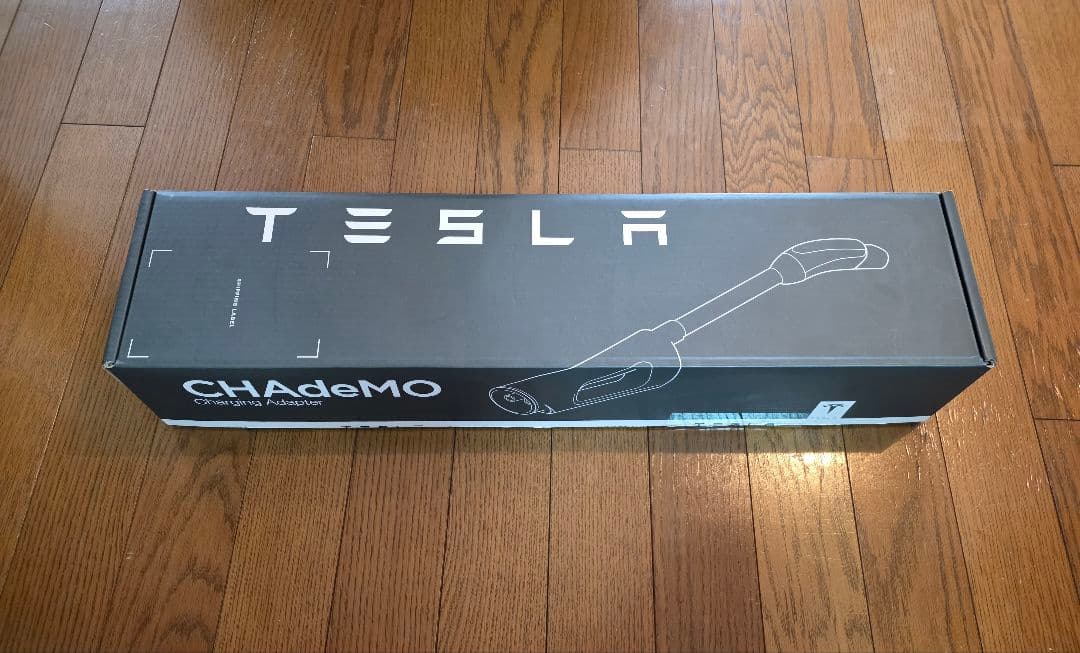 TESLA CHAdeMO Adapter （チャデモアダプター）