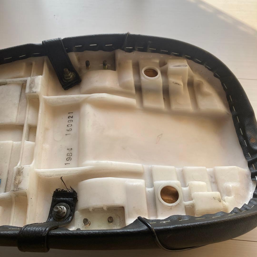 250TR Kawasaki 純正　バイクシート 黒