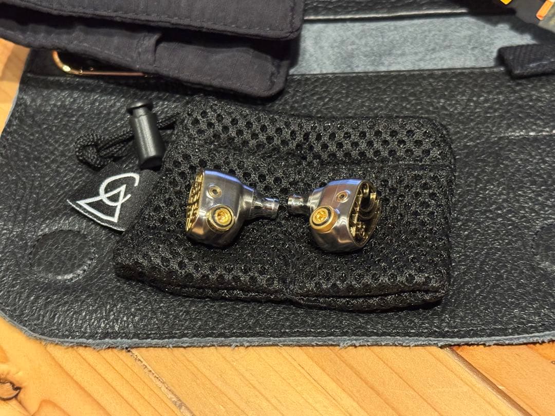 イヤホン Campfire Audio Solaris Stellar Horizon