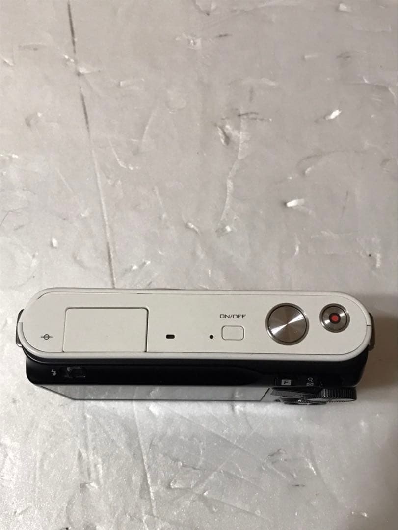 ニコン　1 J2 ボディ　動作良好