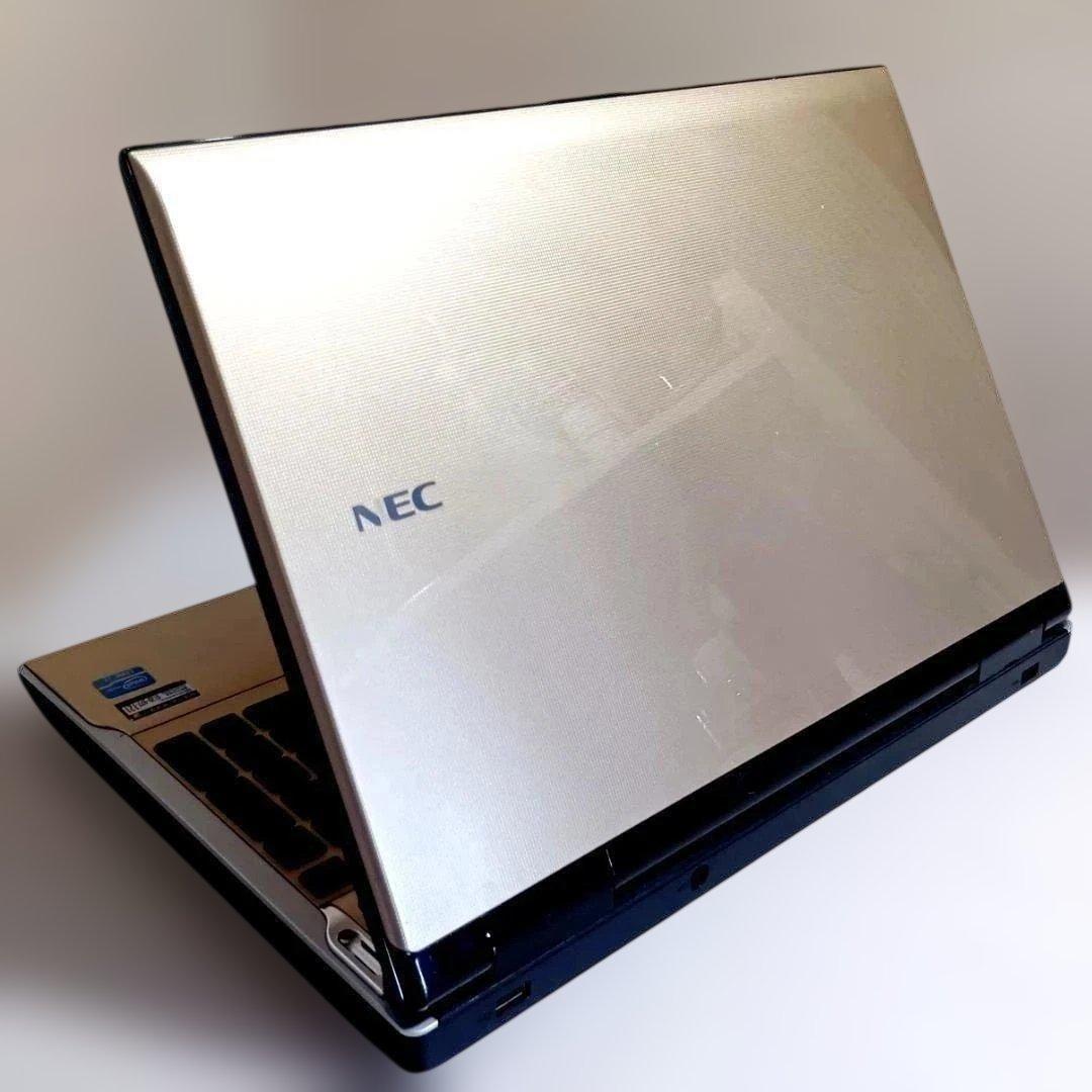 即日発送すぐ使える/大容量SSD1TB/メモリ8GB/DVDドライブ/カメラ搭載