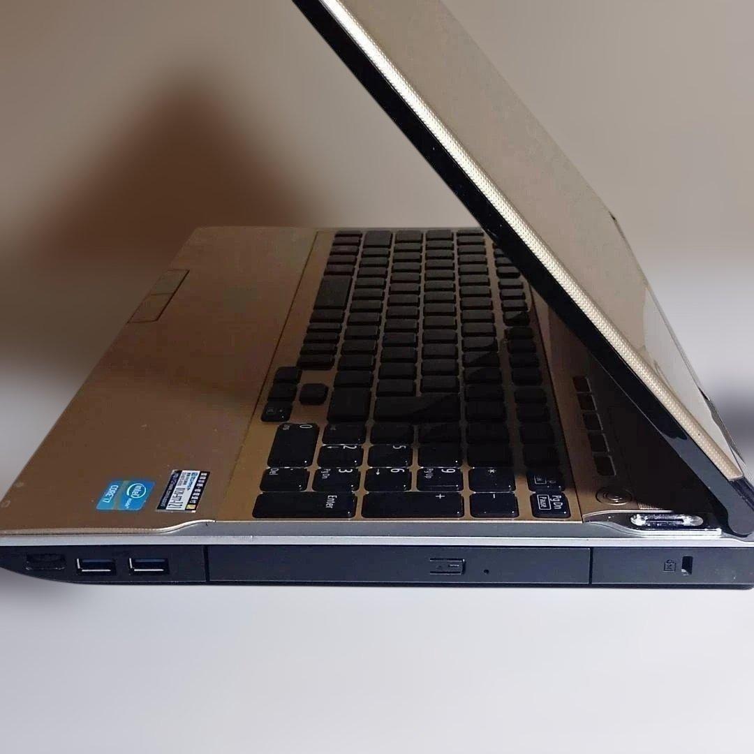 即日発送すぐ使える/大容量SSD1TB/メモリ8GB/DVDドライブ/カメラ搭載