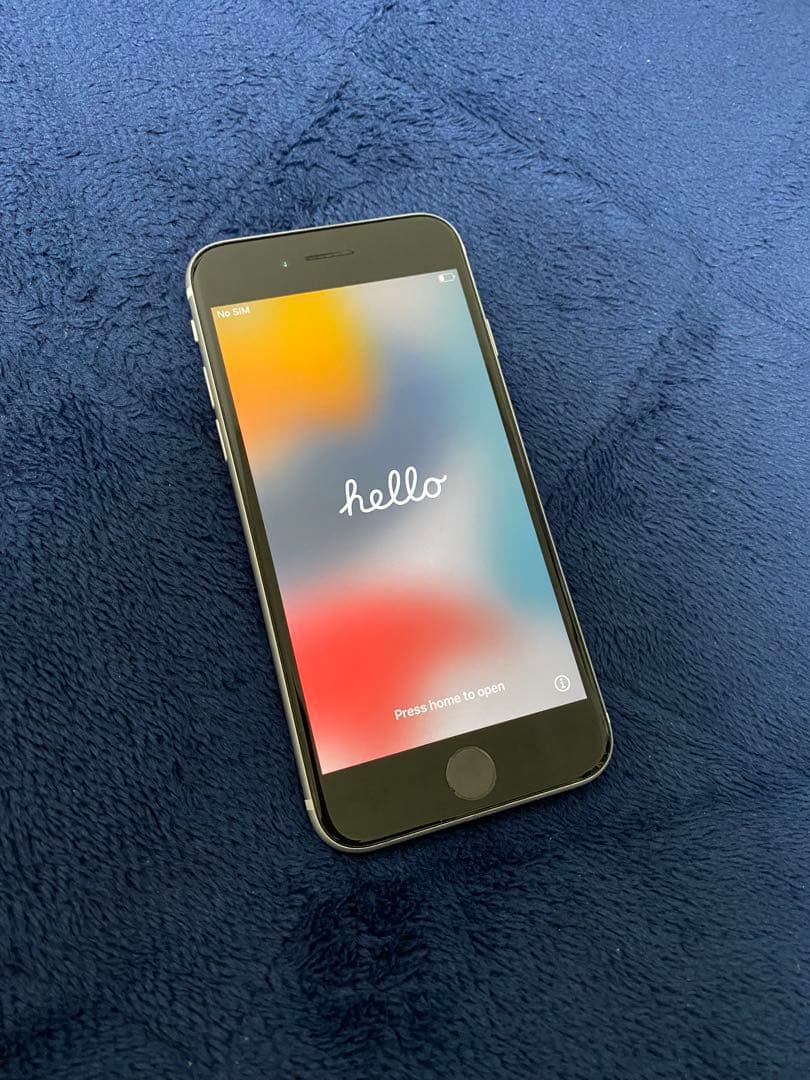 iPhone SE 第2世代 64GB SIMフリー（ロック解除済）