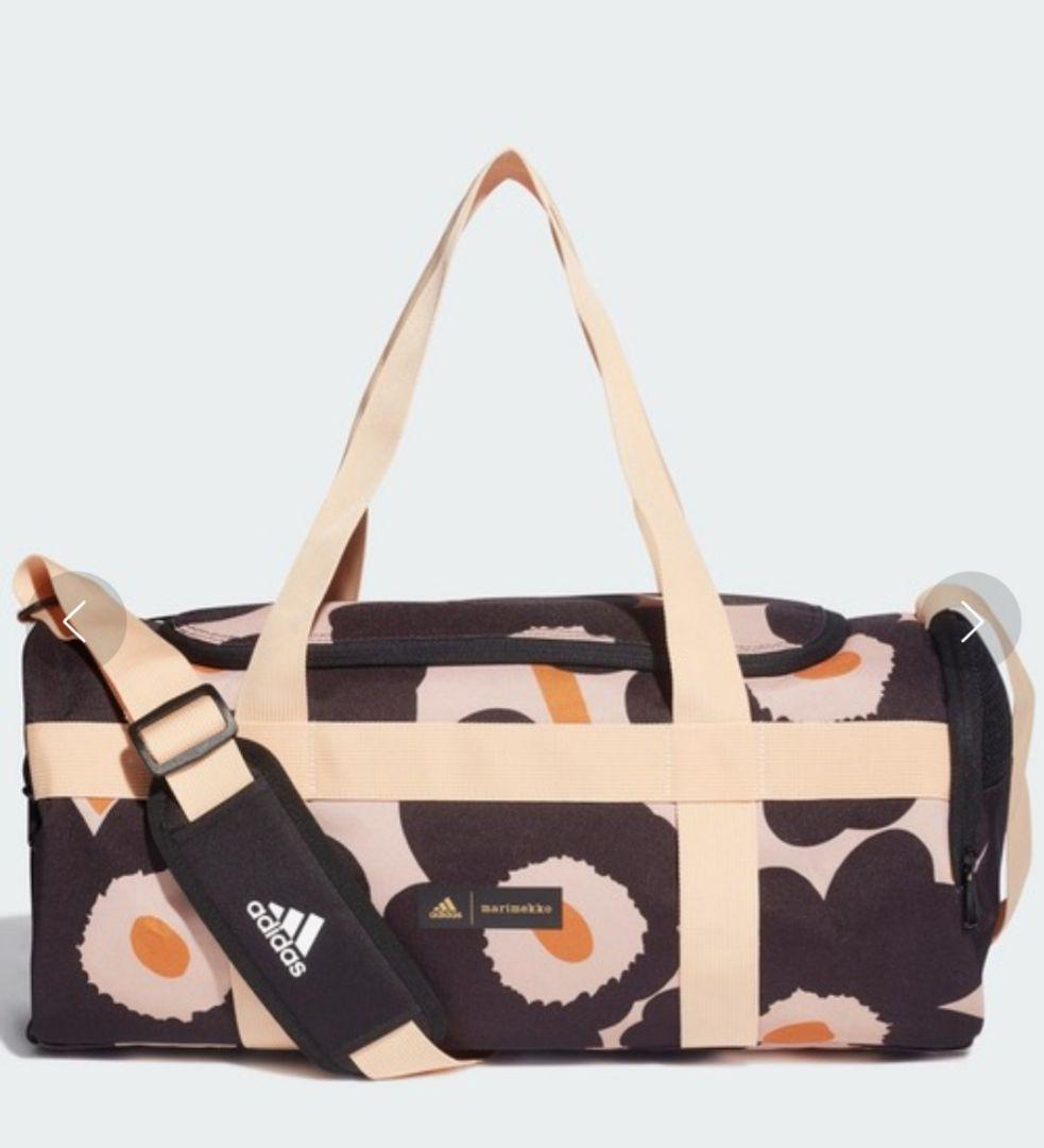 超メルカリ市終了まで割引中！！ adidas marimekko ボストンバッグ