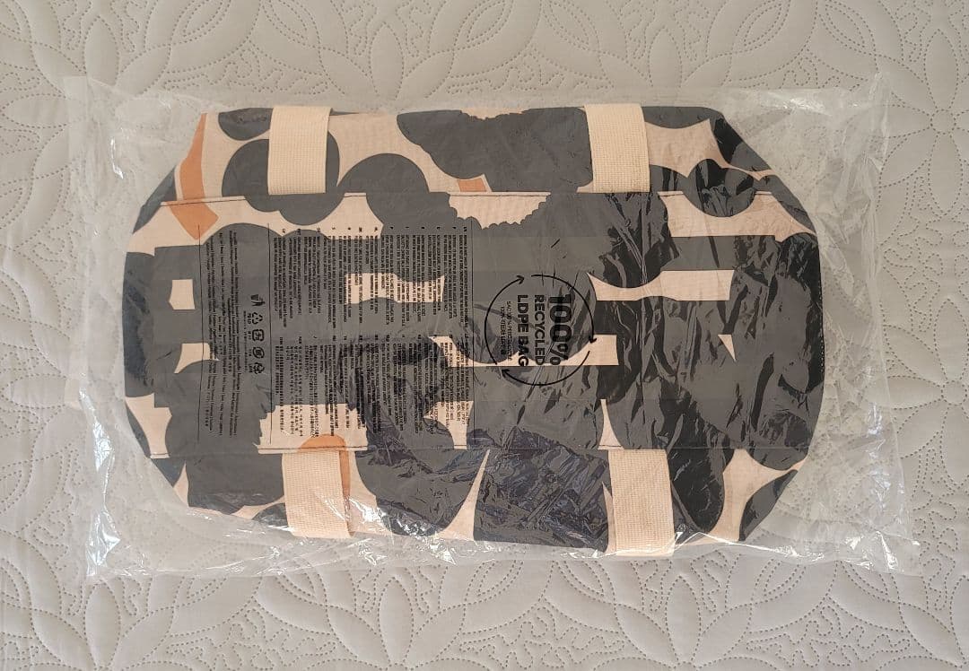 超メルカリ市終了まで割引中！！ adidas marimekko ボストンバッグ