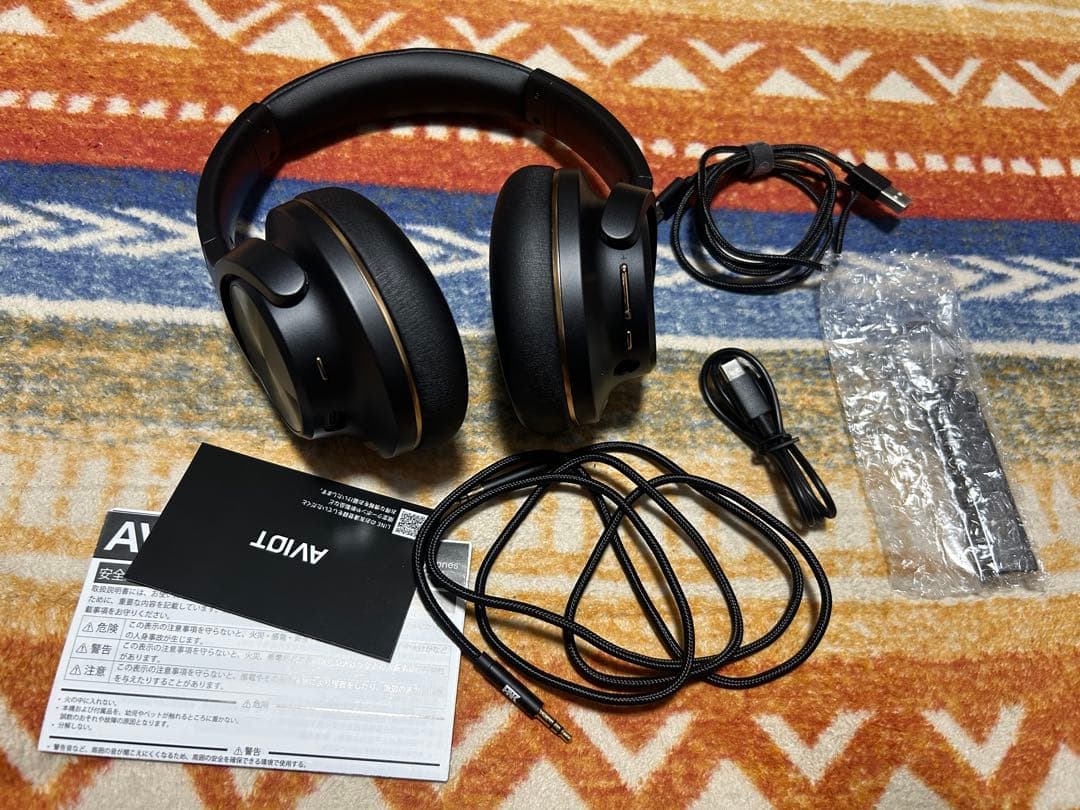 本日限定特価　AVIOT WA-V1-PNK ピッドホン　美品