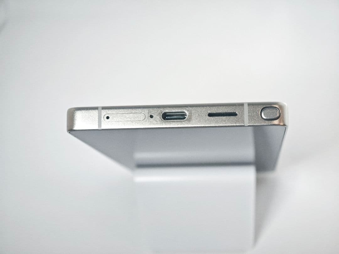 【美品】Galaxy S25Ultra 256GB 韓国版 チタニウムグレー