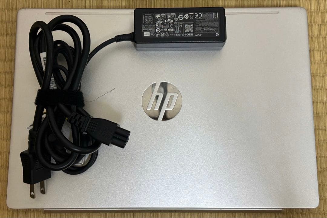 Windowsノート本体 HP Pavilion Laptop 13. Core i5-8265u.