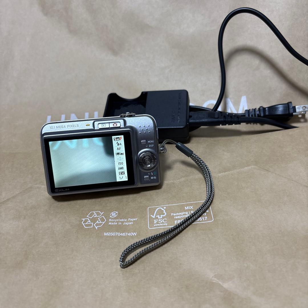 CASIO デジタルカメラEXILIMエクシリムex-z1018 グレーコンデジ