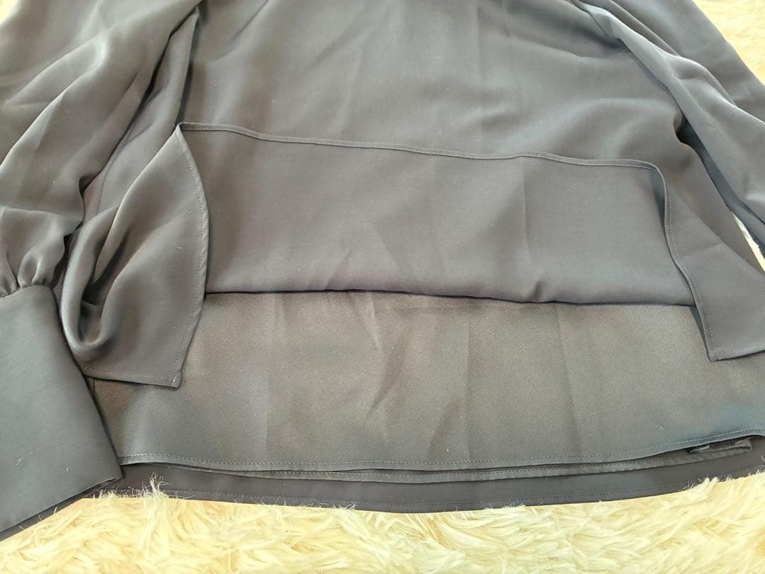 限定価格‼️【美品】foxey ブラック　バルーンスリーブ シャツ サイズ３８