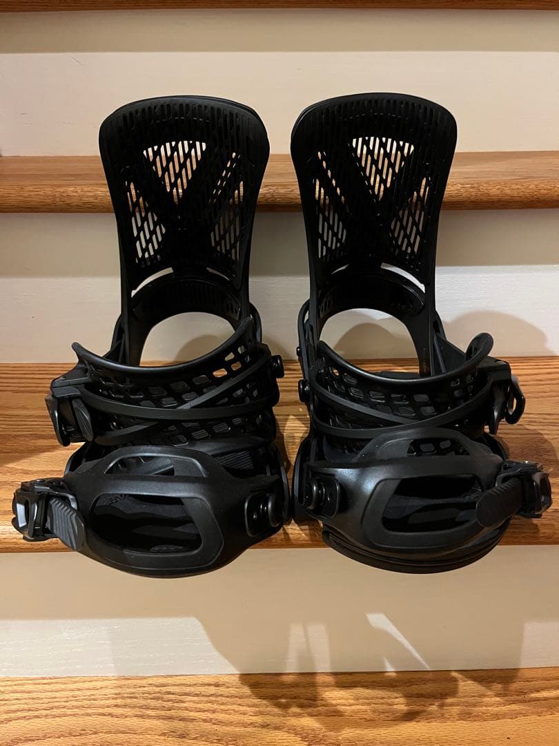 美品BURTON GENESIS Re:Flex Mサイズ バートン　ジェネシス