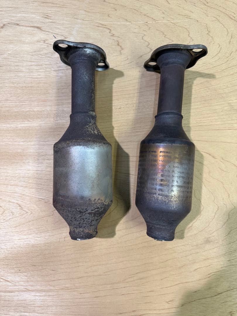 触媒 2個セット フィルター付き