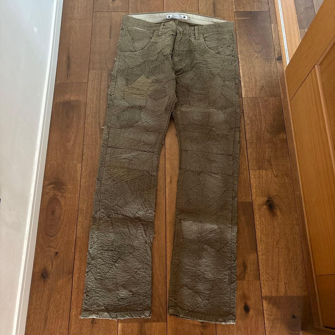 サスクワァッチファブリックスのゾンビクラストパンツになります。カーキ　M