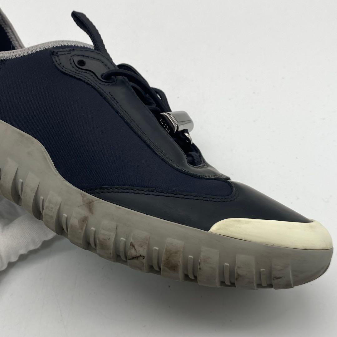 プラダスポーツ　プラダ　スニーカー　スリッポン