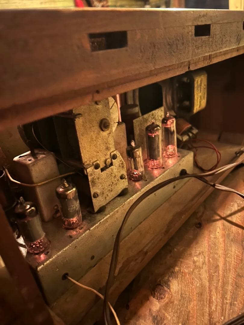 Televian 1940〜1960 ヴィンテージ 真空管ラジオ