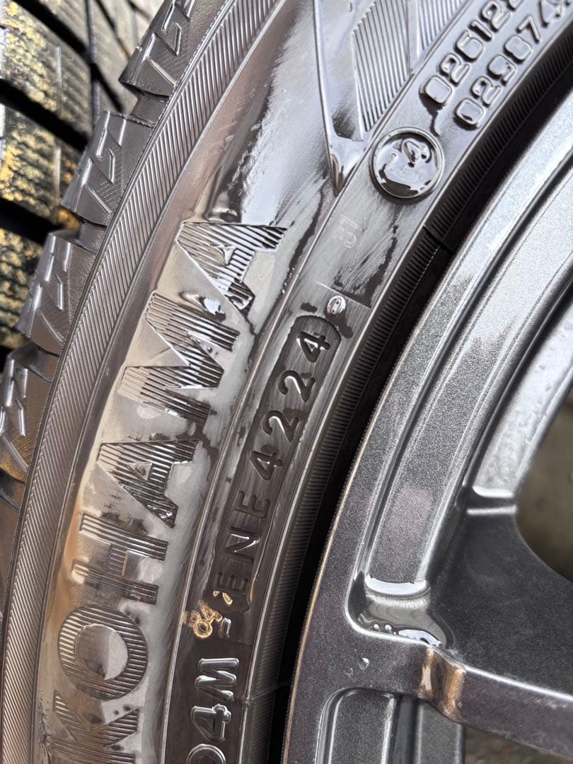 ICE GUARD215/50R17 114.3 5穴2024スタッドレス