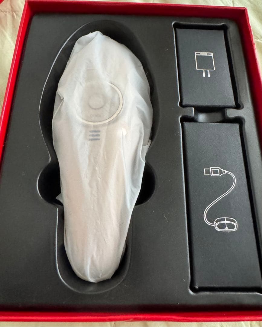 MEラボンエクラ　美顔器　ikkoプロデュース