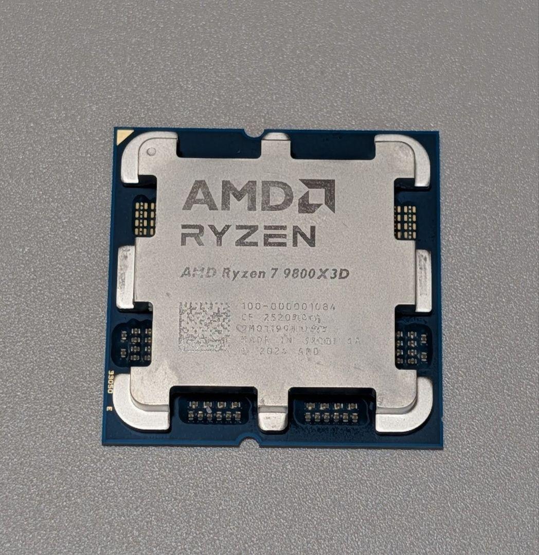 CPU AMD Ryzen 7 9800X3D CPU