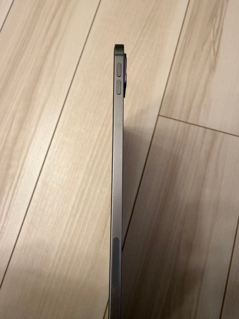 3点セットiPadPro12.9第6世代256GBセルラー&純正キーボード&ペン