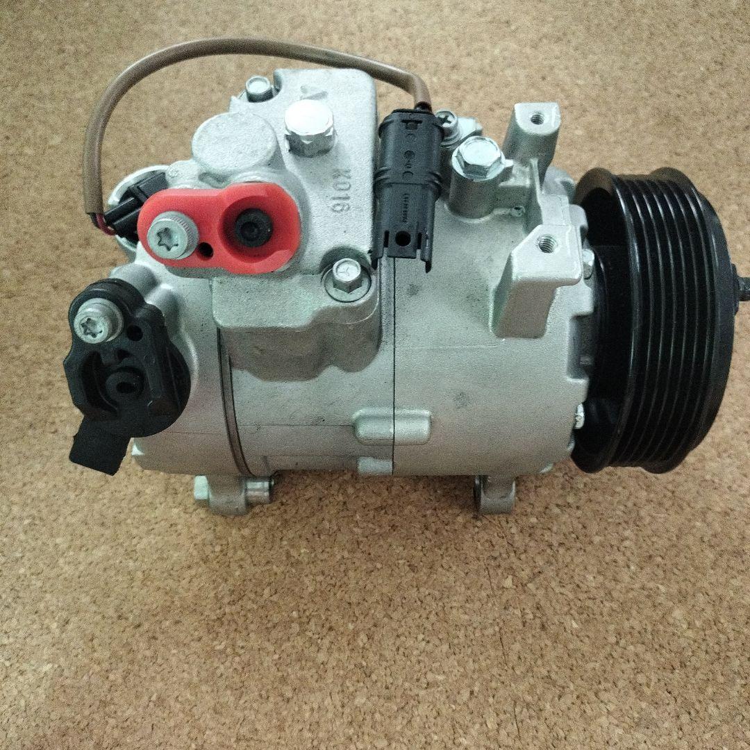 MAHLE製エアコン コンプレッサー  1&3シリーズ&X3 F25