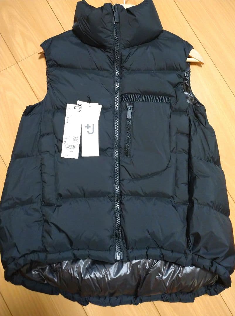 【未使用】ユニクロ　＋J　ジルサンダー　ダウンボリュームベスト　ブラック　S