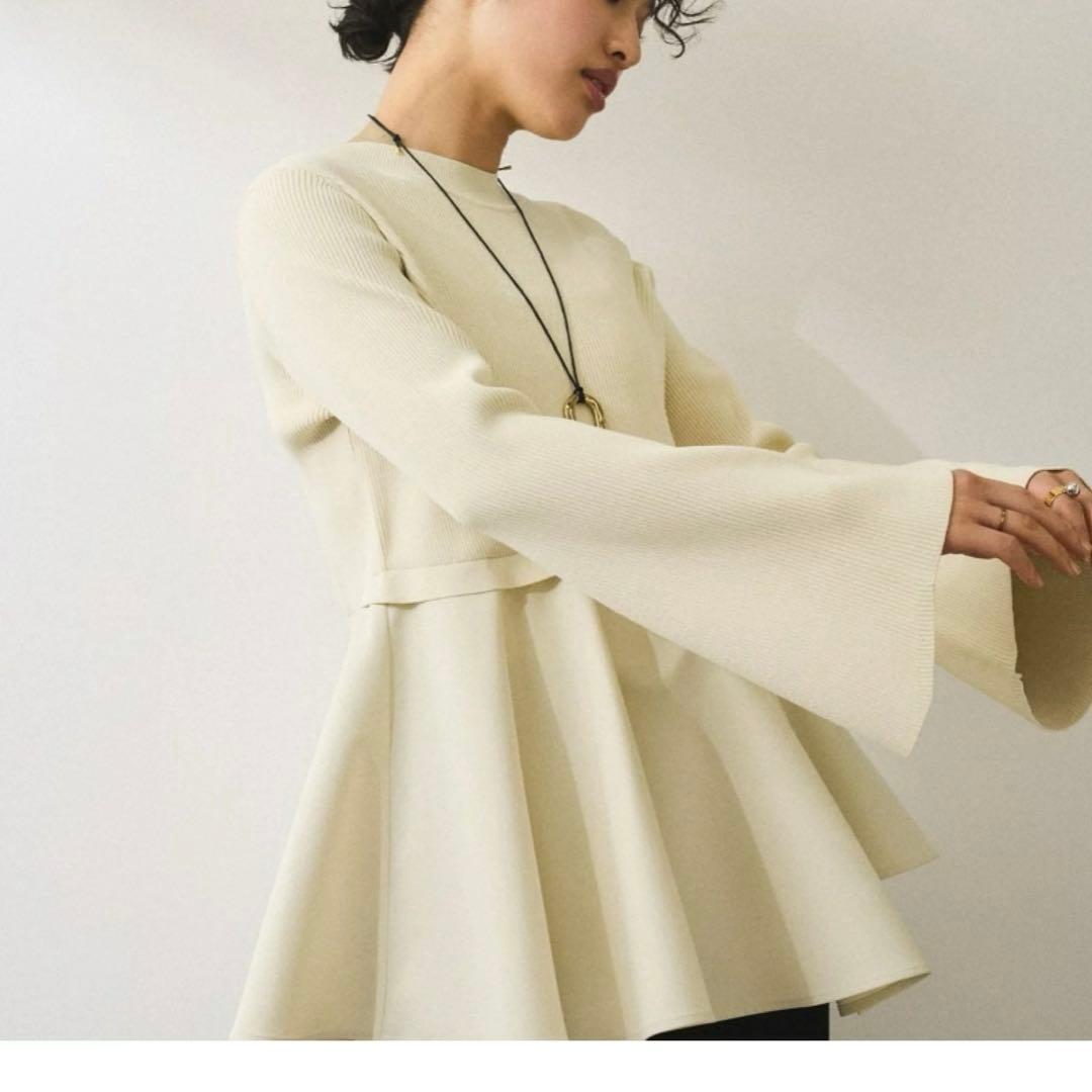 美品✨アダムエロペ　ペプラムコンビニ ットプルオーバー　トップス　ニット　白