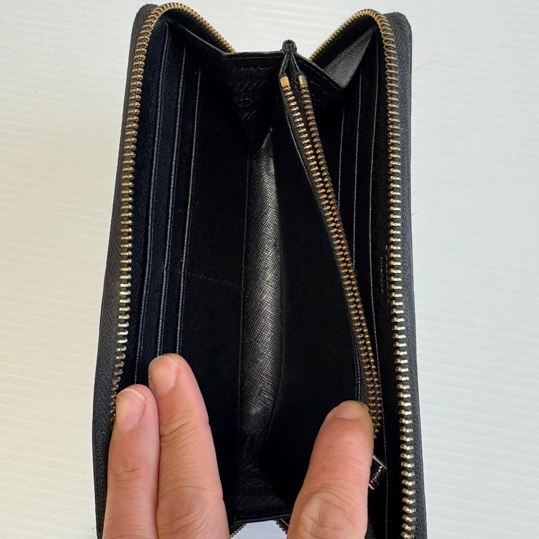 PRADA サフィアーノレザー ブラック長財布