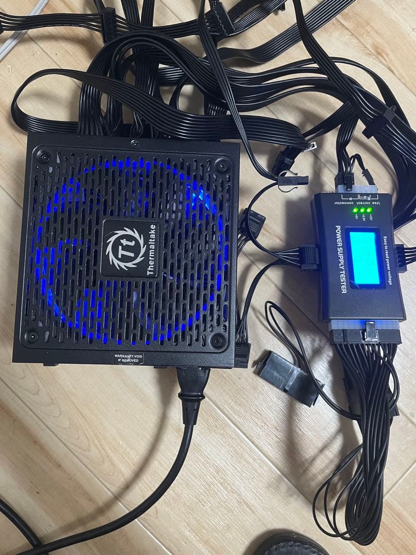 電源ユニット Thermaltake TOUGHPOWER GRAND 1050W