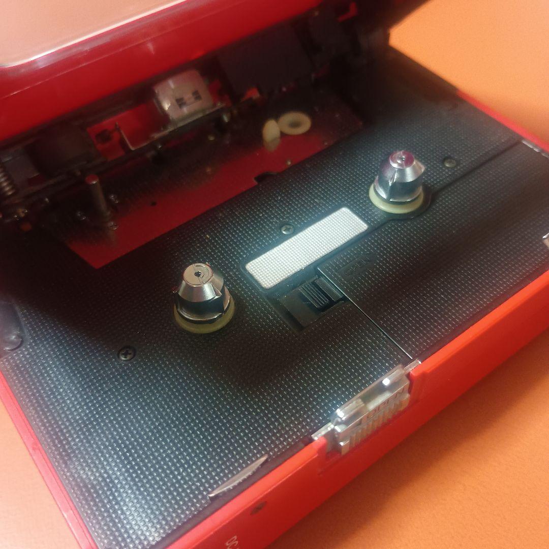 n*b様 【ジャンク品？】SONY WM-2 カセットプレーヤー レッド