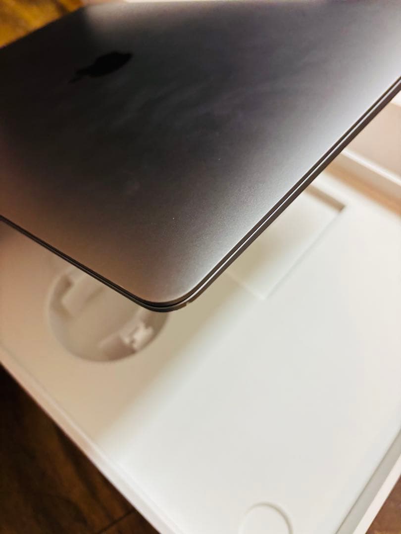 M1 MacBookAir 13インチ スペースグレー ストレージ256GB