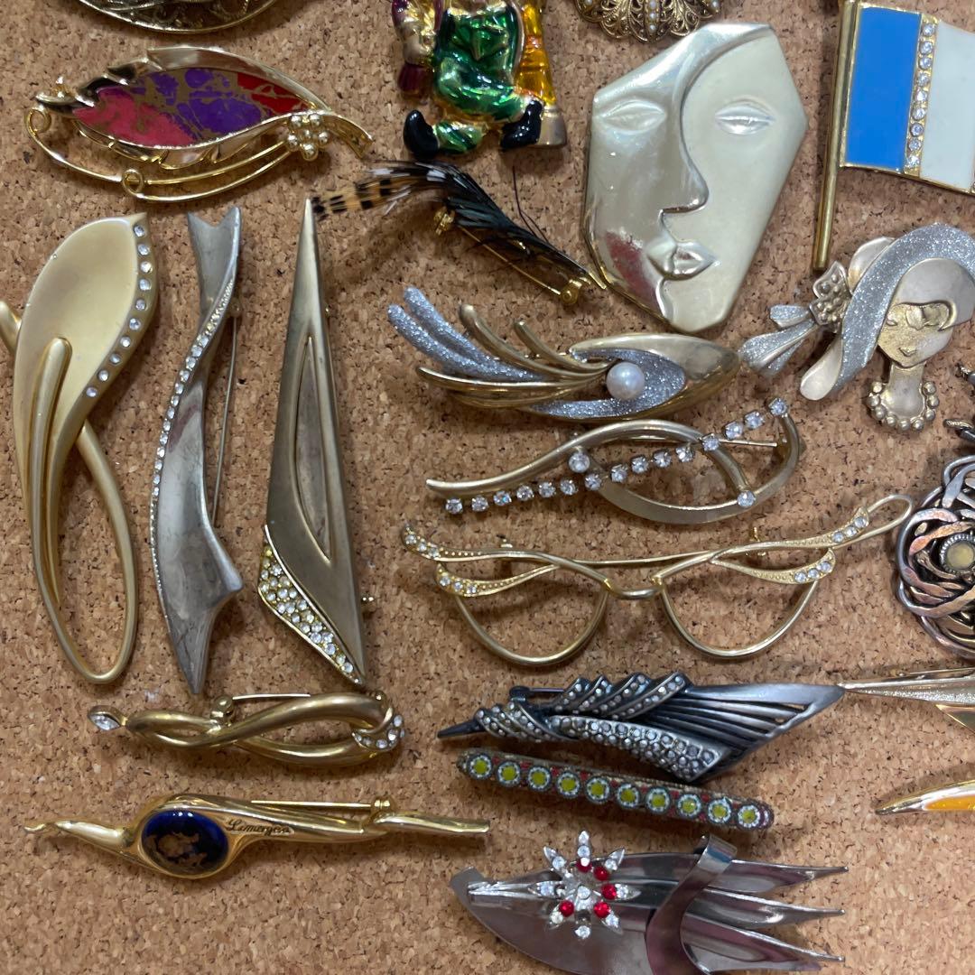 ビンテージブローチセット　69点　アンティーク　昭和　まとめ売り